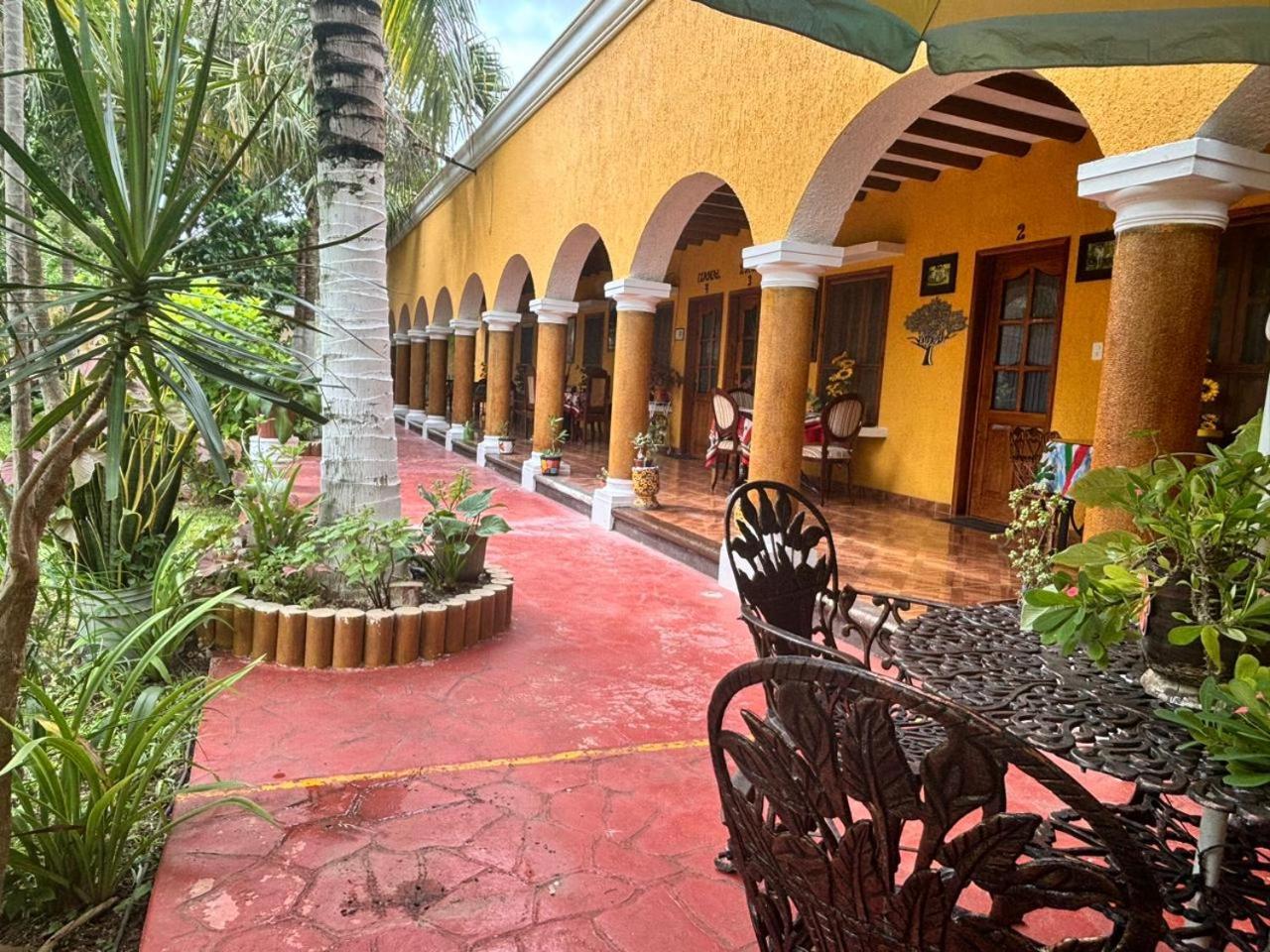 Casa Palagui Colonial Hotel Valladolid  Exterior photo